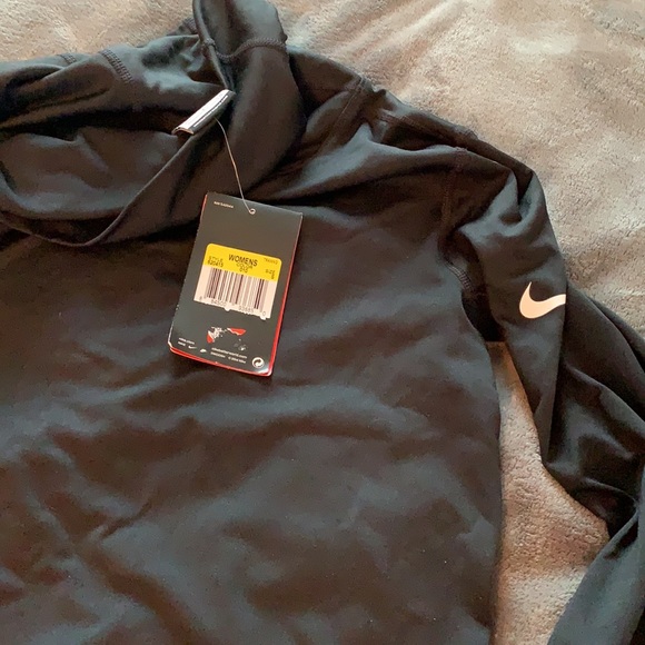 Nike hyperwarm training pullover - Picture 3 of 3